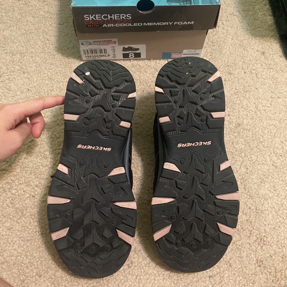 Skechers Outdoor Shoes with Air-Cooled Memory Foam - Picture 3 of 3